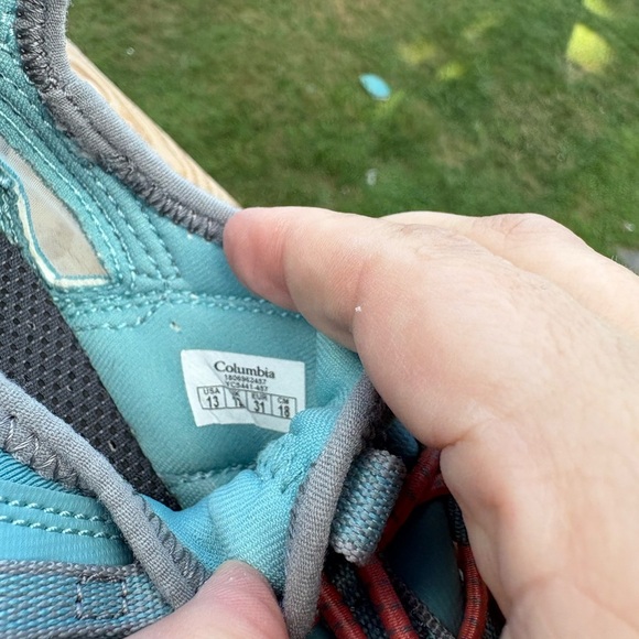 Columbia Aqua and Gray Footwear - Picture 3 of 5
